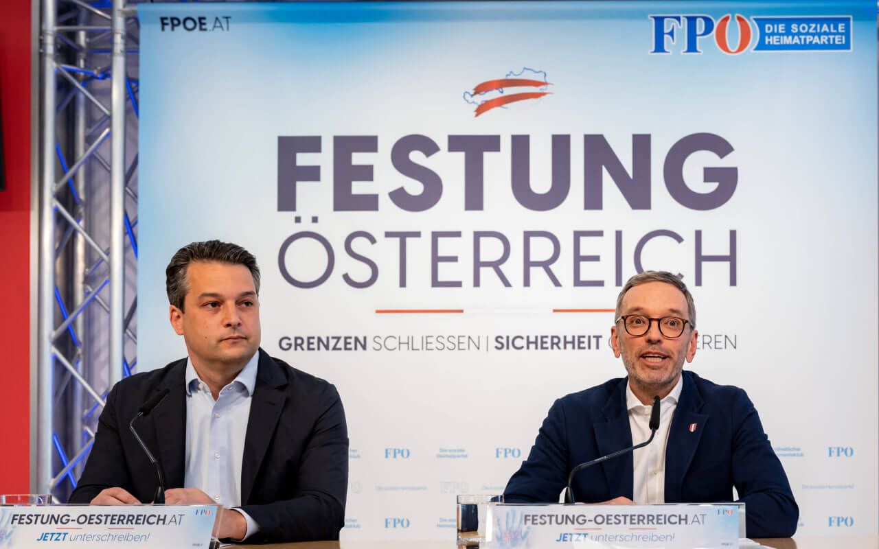 Dominik Nepp und Herbert Kickl. Nepp kritisiert SPÖ-Bürgermeister Ludwig als „Lockvogel“.