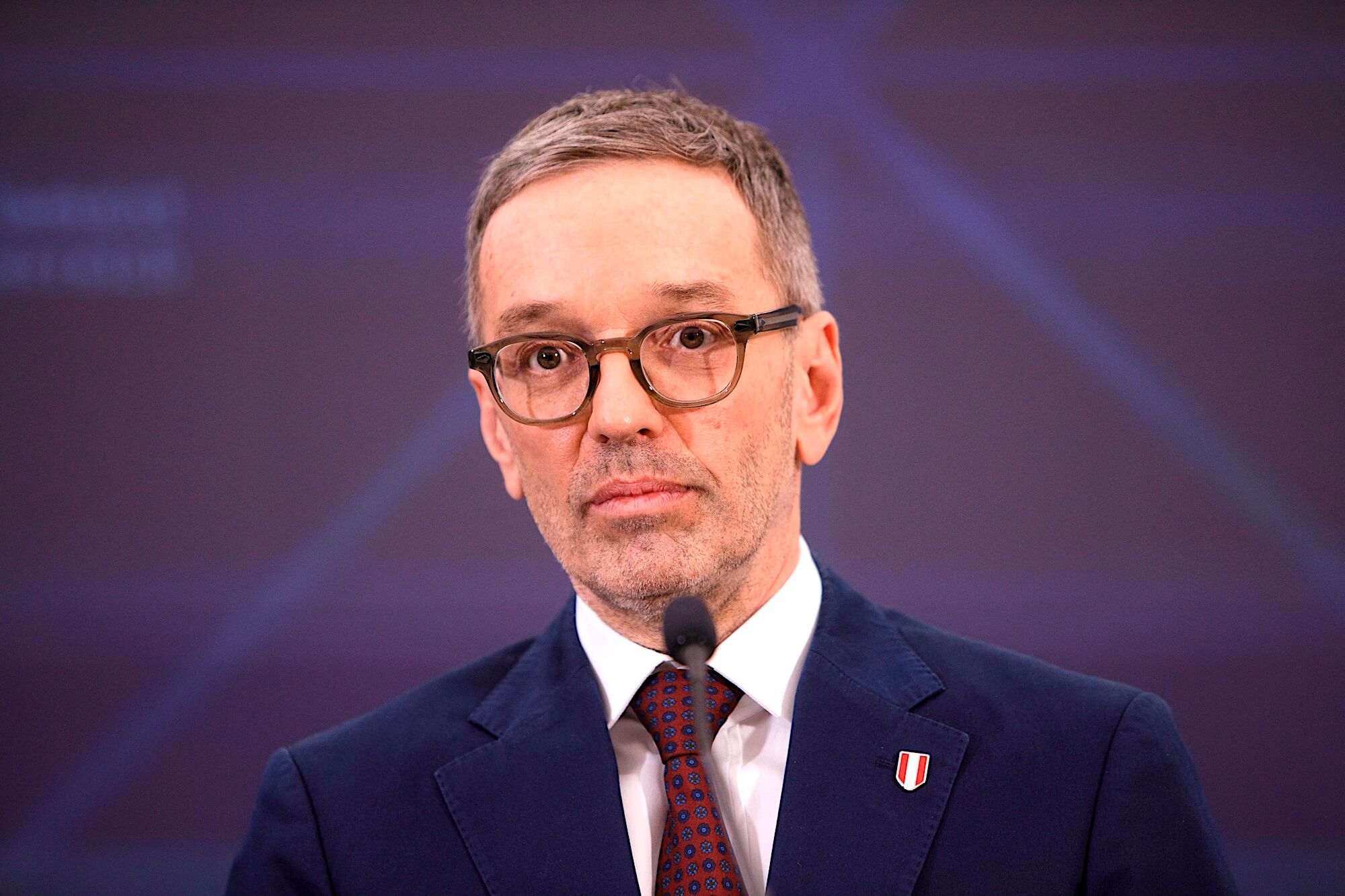 Kickl rückt das Bild zurecht: Kein Verhandlungsabbruch, ÖVP stimme sich nur intern ab