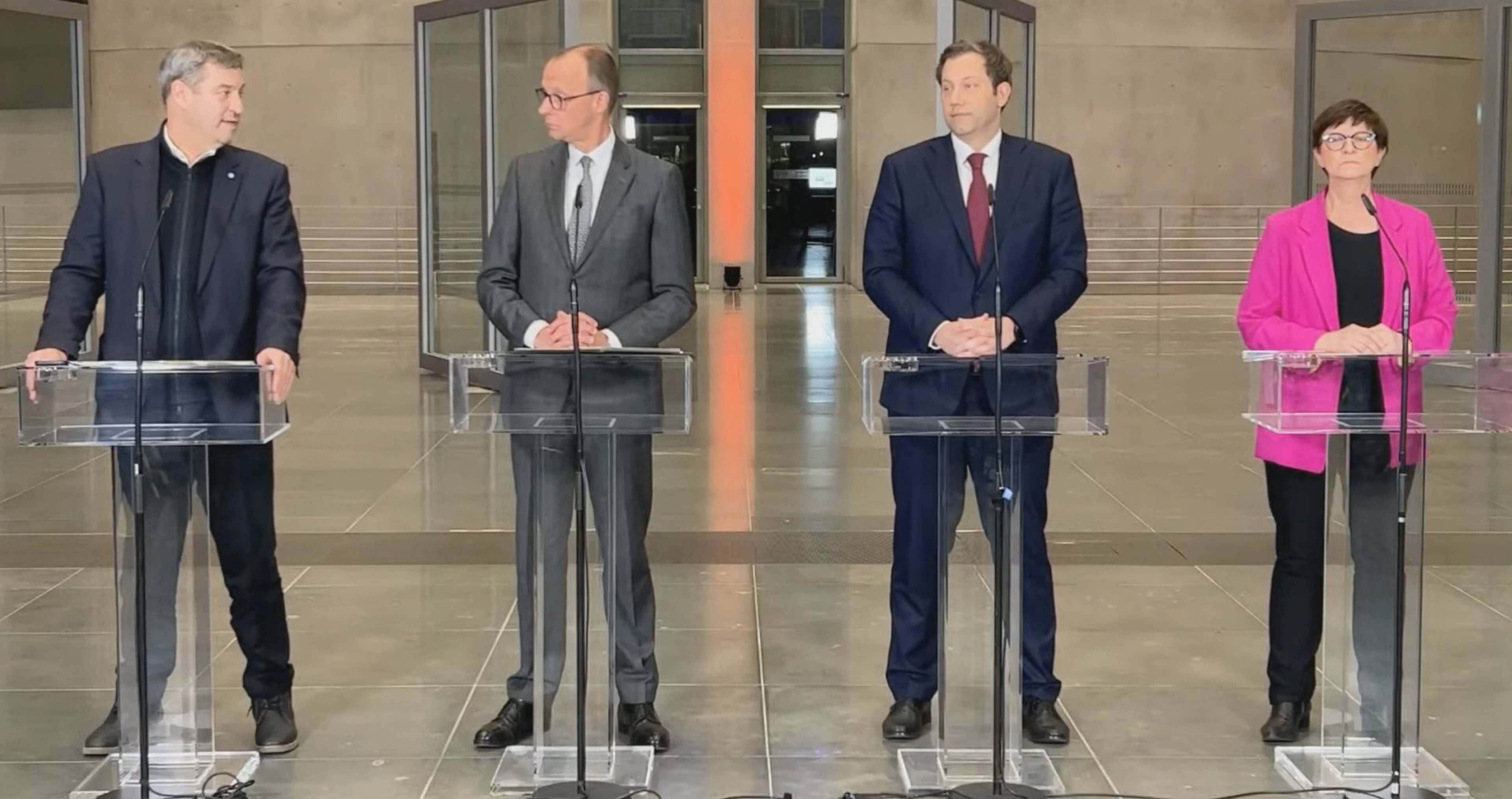 Markus Söder (CSU), Friedrich Merz (CDU), Lars Klingbeil und Saskia Esken (beide SPD)