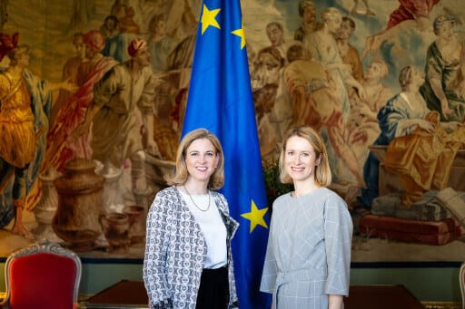 Meinl-Reisinger (l.) mit EU-Außenbeauftragter Kaja Kallas in Brüssel