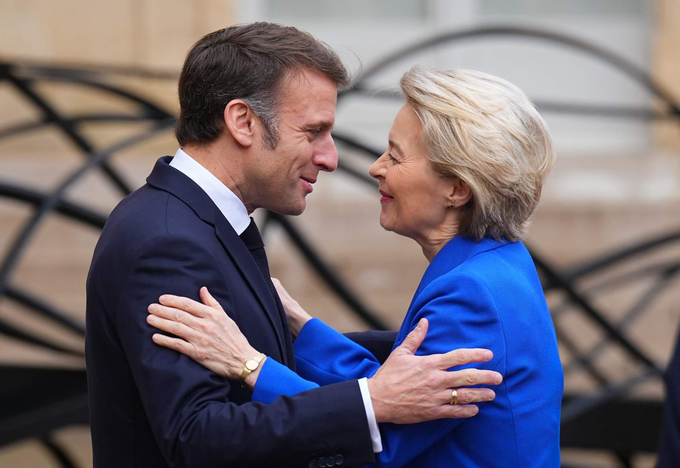 Macron und Von der Leyen scheuen keine großen Worte, wenn es um die EU-weiten Pläne geht.