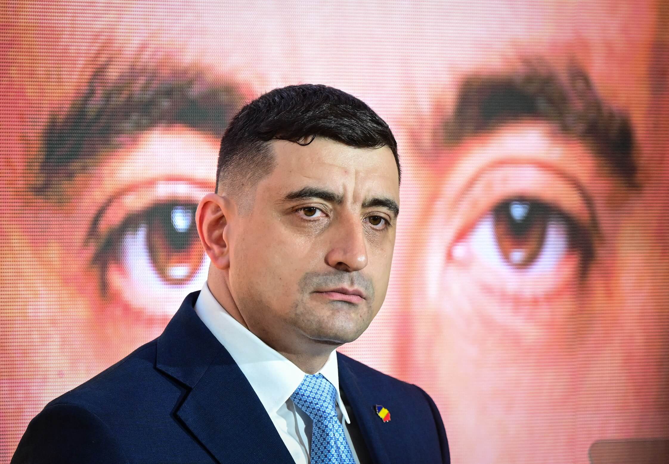 In der Ukraine und in Moldawien ist George Simion (Bild) persona non grata.