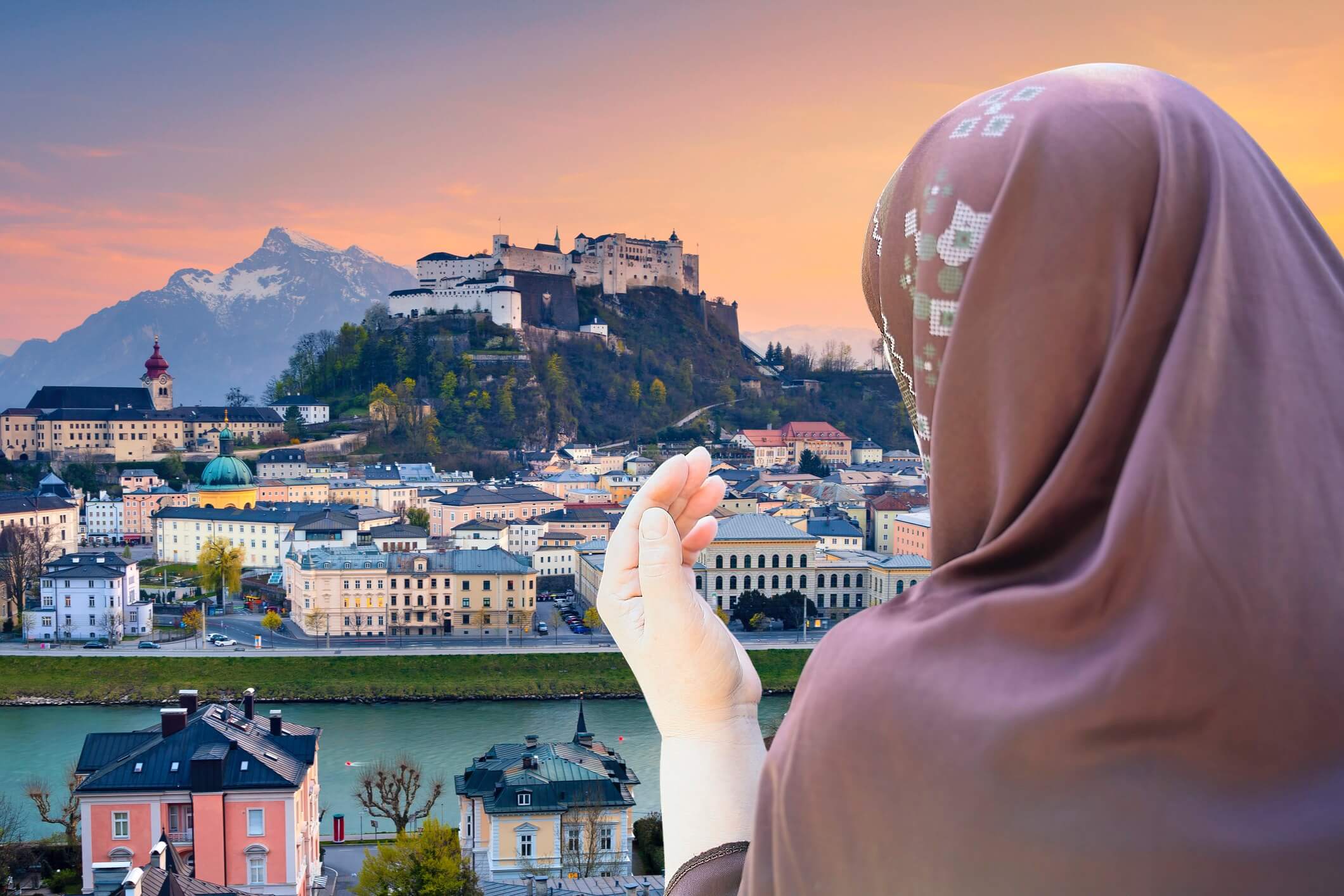 Offiziell hat die Messe in Salzburg mit Islamismus nichts zu tun – inoffiziell dient sie der Werbung für Islamismus, sagen Kenner.