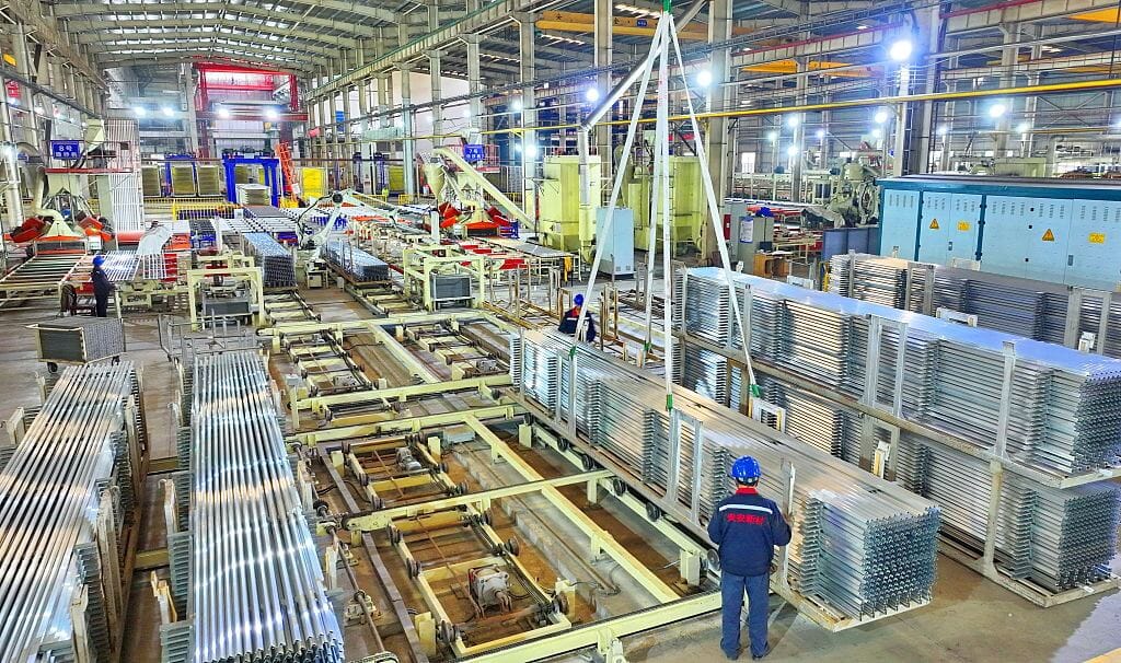Die Industrie in China (Bild) wird jubeln: Russland wird gezwungen sein, Aluminium zu stark reduzierten Preisen zu verkaufen.