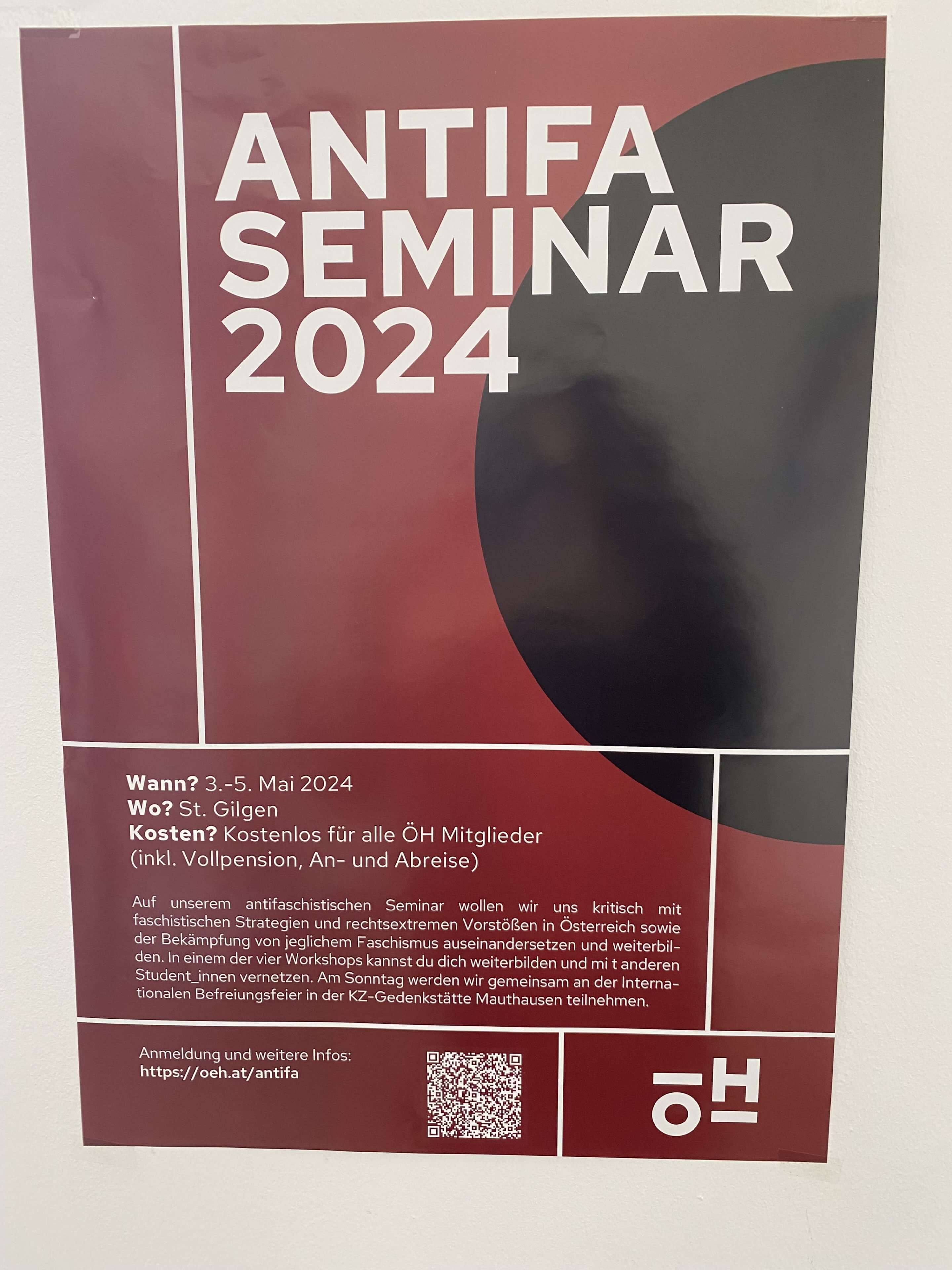 Ein Werbeplakat im ÖH-Büro