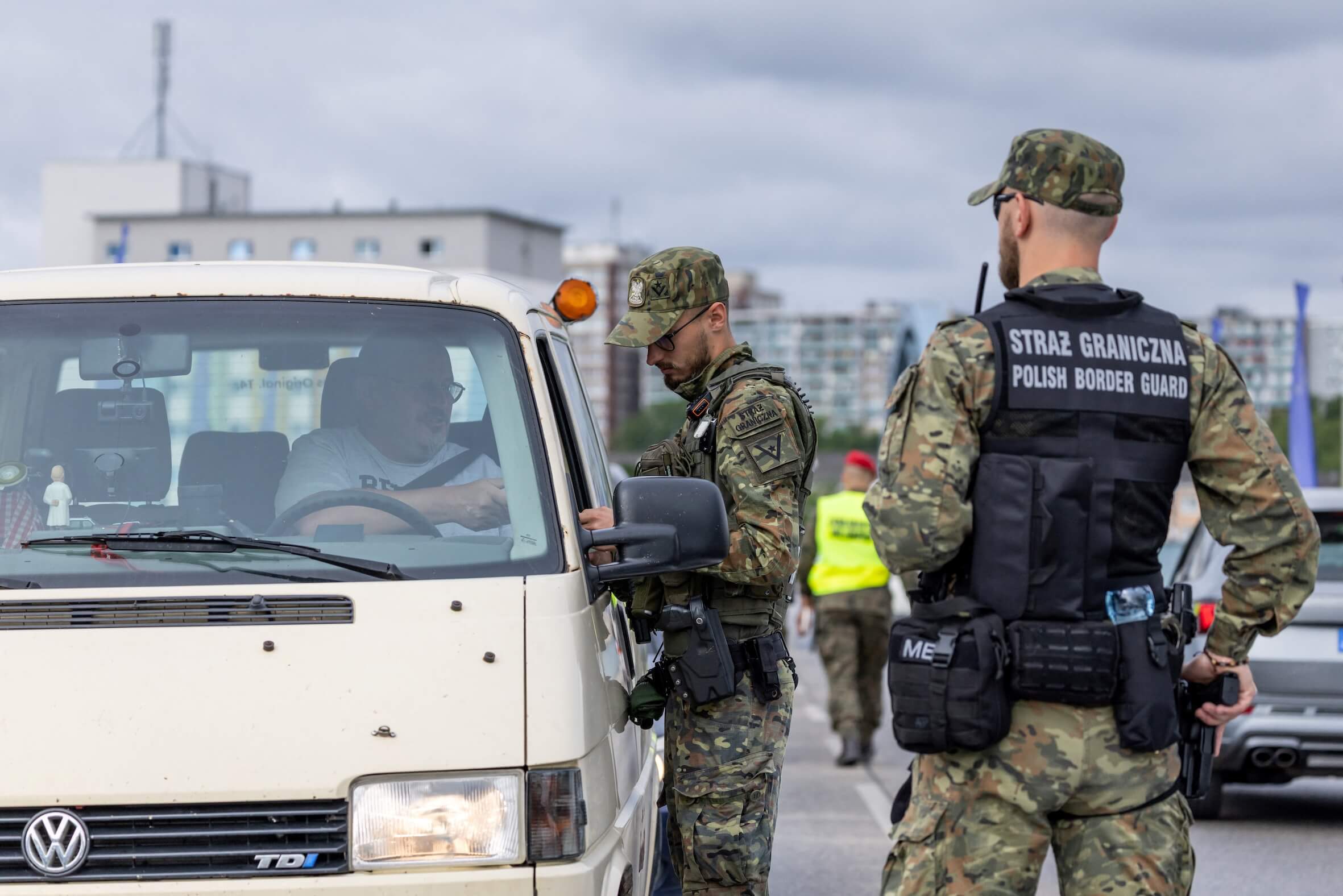 Fahrzeugkontrollen an der Grenze: Polen prüft, wen Deutschland durchlässt.
