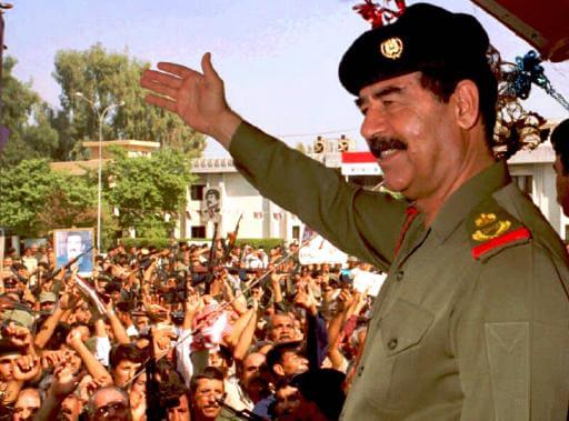 Österreich hat dem Irak 2005 Schulden erlassen, um den wirtschaftlichen Neustart nach dem Fall Saddam Husseins zu erleichtern.
