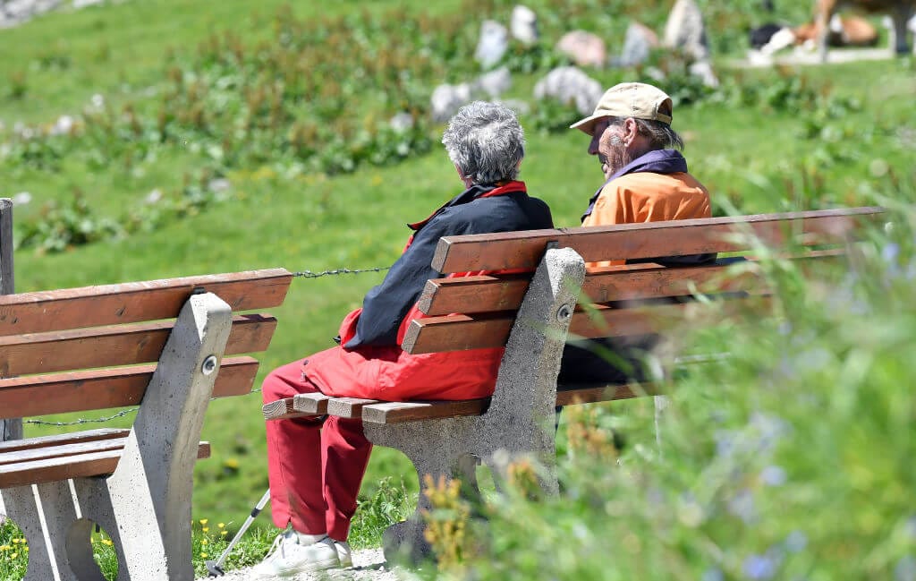 Die Menschen werden älter – erfreulich, doch die Politik hat es verabsäum, den Sozialstaat entsprechend zu reformieren.