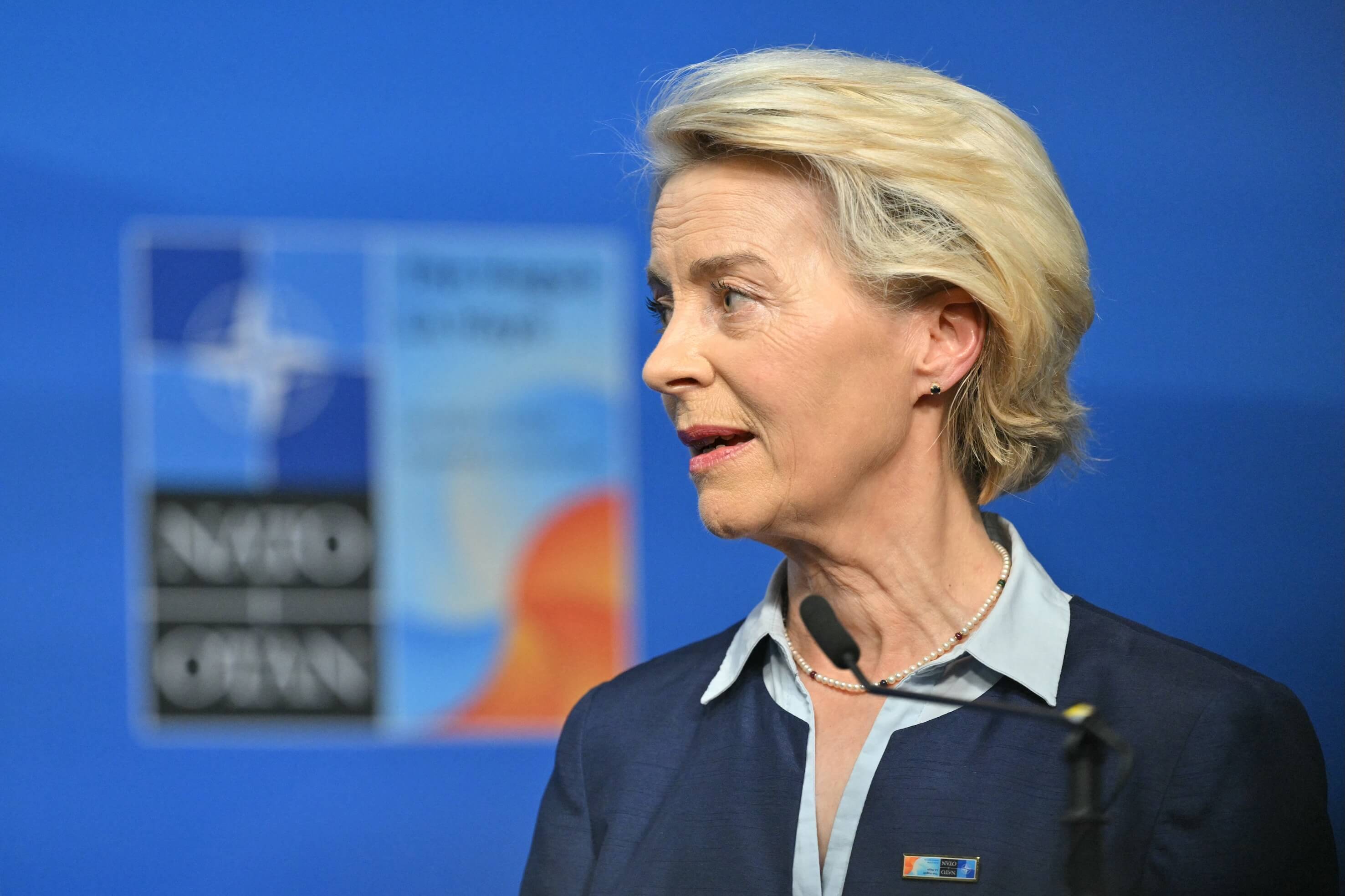 Ursula von der Leyen beim NATO-Gipfel: Wird die EU Schritt für Schritt zur Militärunion?