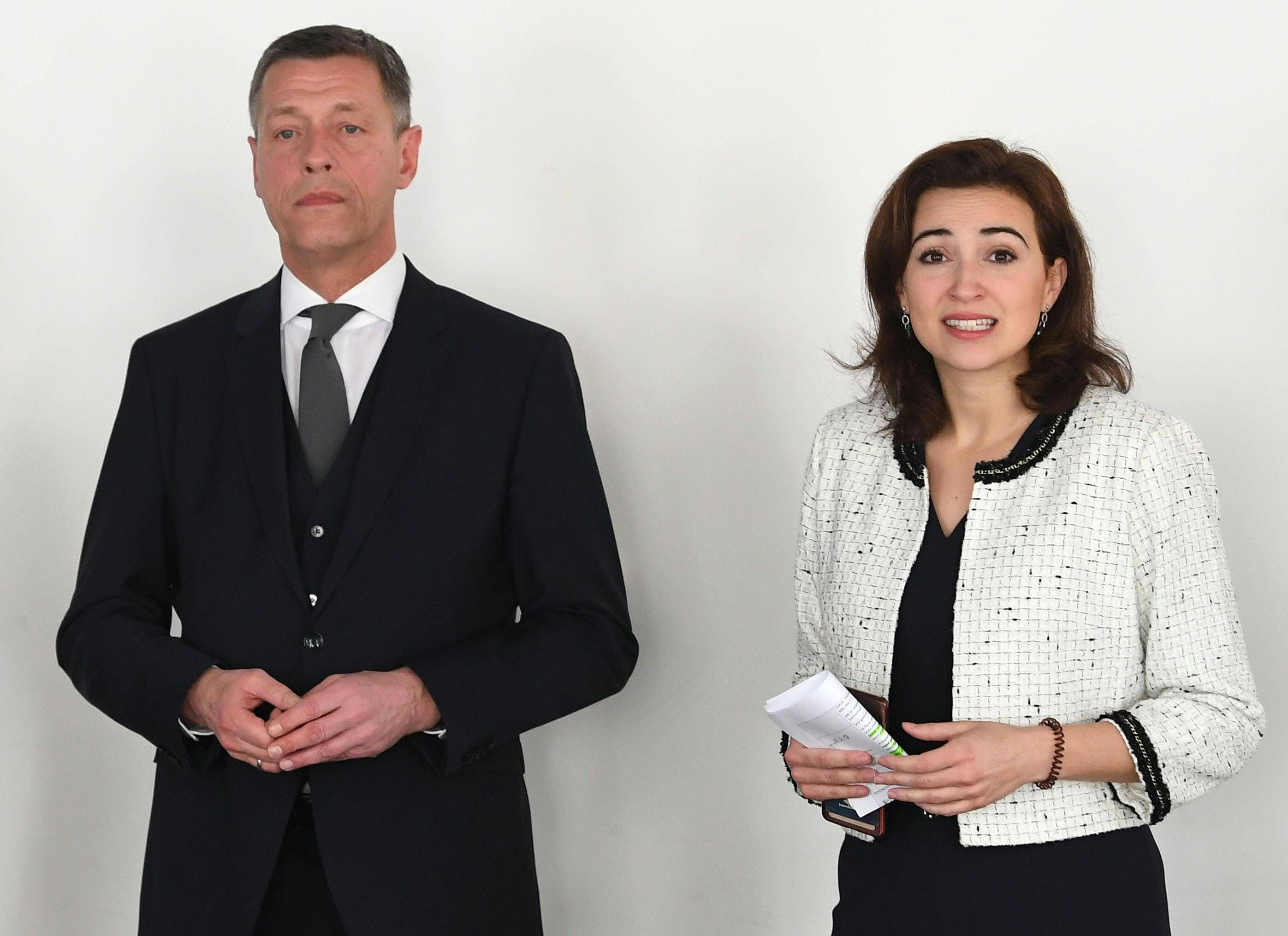 Pilnacek mir Zadic (r.): Unter der damaligen Grünen-Justizministerin wurde der mächtige Sektionschef schließlich suspendiert.