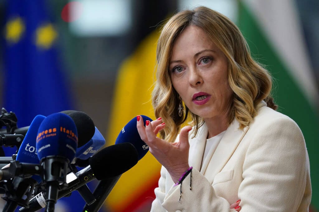 Italiens Premierministerin Giorgia Meloni hält Brüssels Plan für zu riskant. Gelder an Kiew lehnt sie allerdings nicht ab.