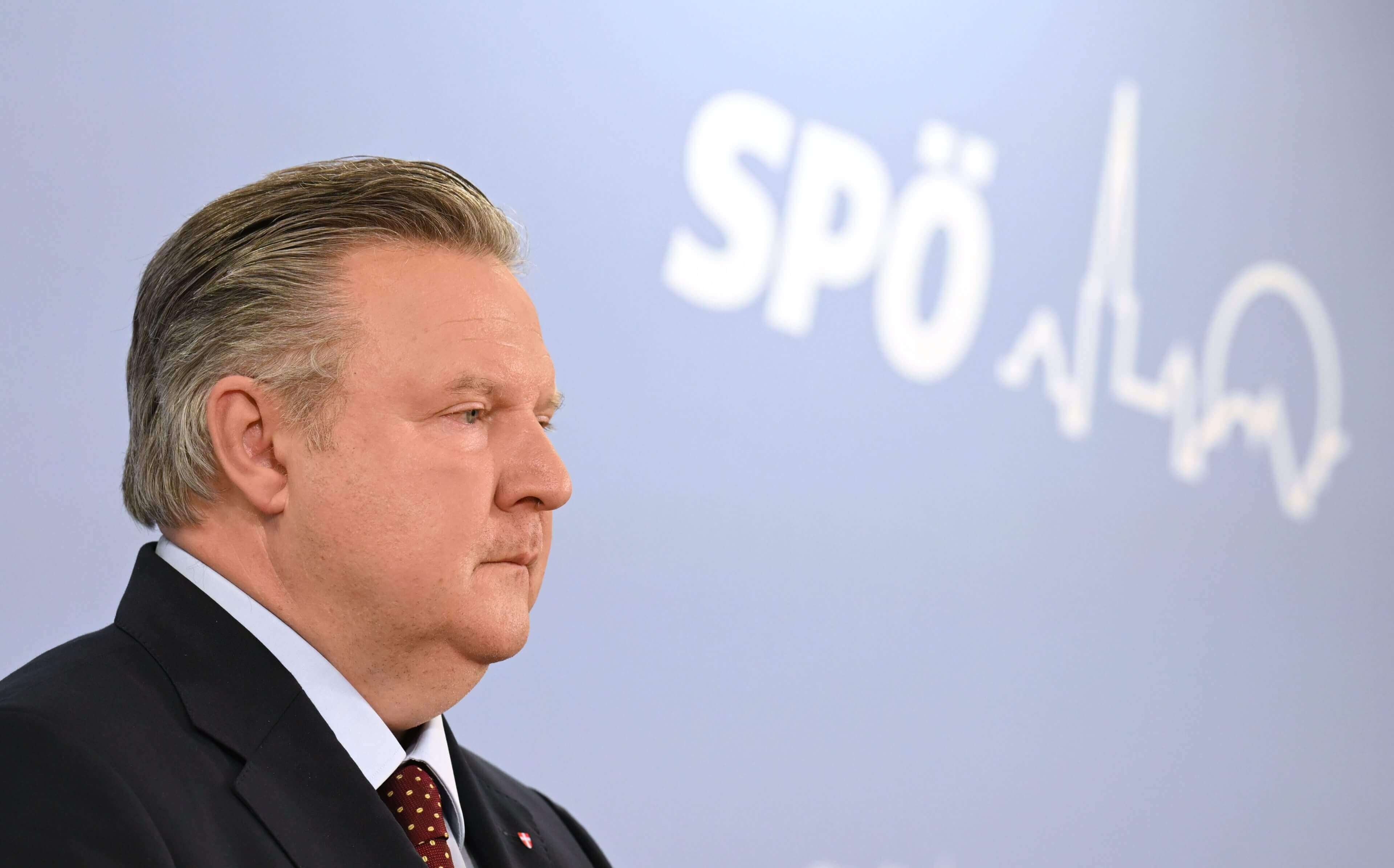Bürgermeister Michael Ludwig (SPÖ): Aus dem Wiener Rathaus gab es vorerst keine Reaktion auf den Israel-Bericht.