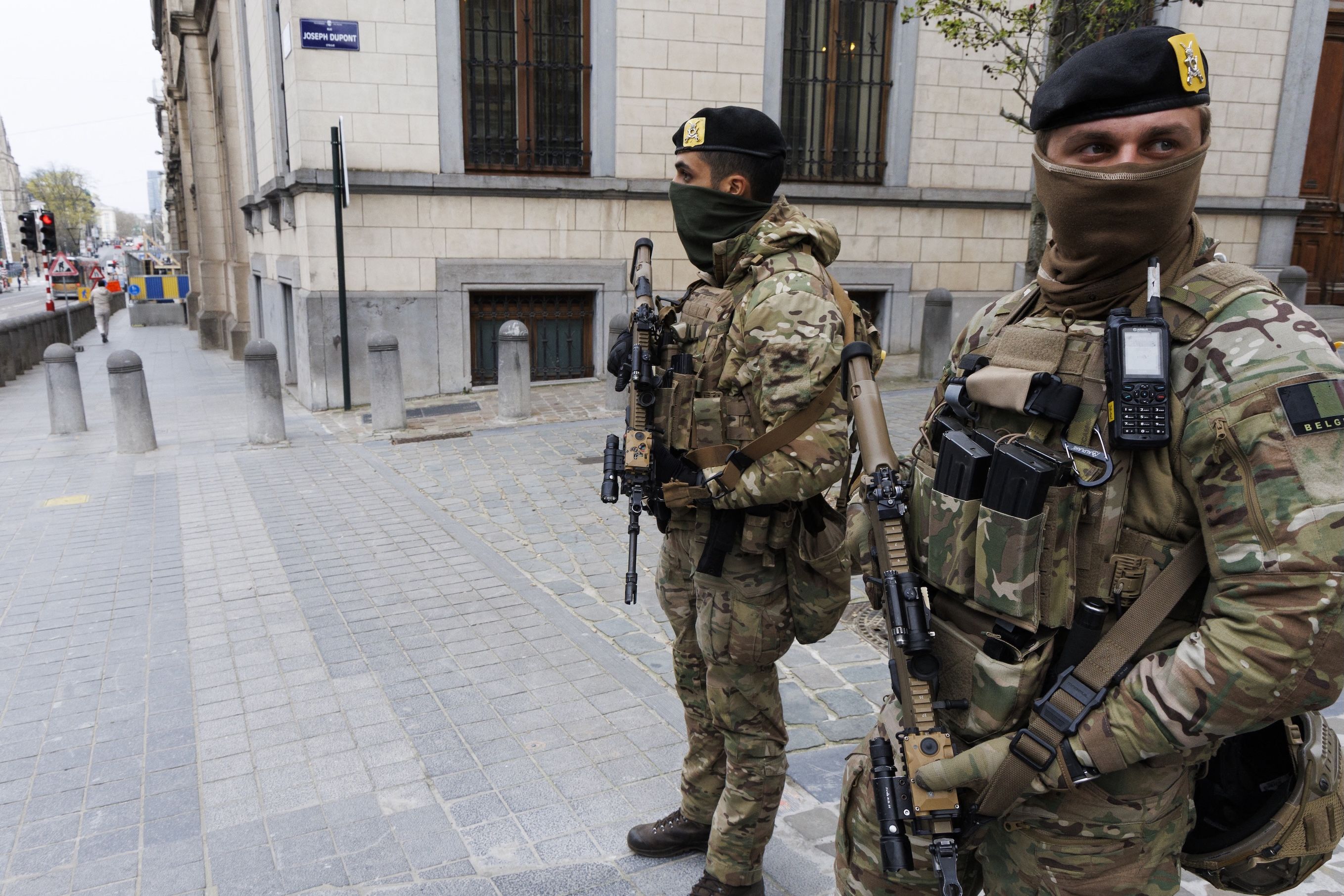 Soldaten sind im Einsatz – möglicherweise weil die Polizei am Limit ist.