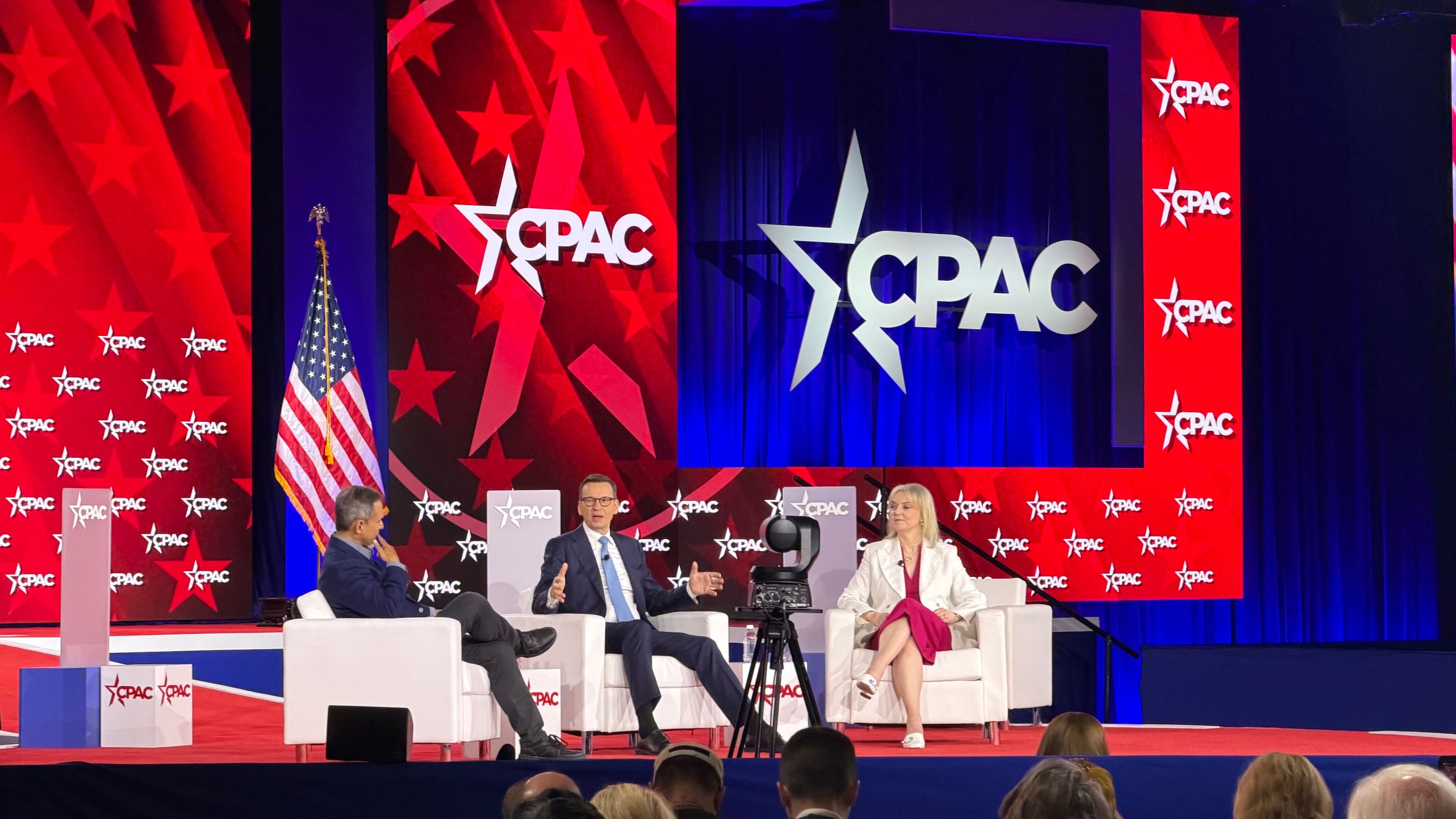 Truss auf der CPAC-Bühne: Die Ex-Premierministerin warnte vor Haft für Social-Media-Posts und wachsender Zensur.
