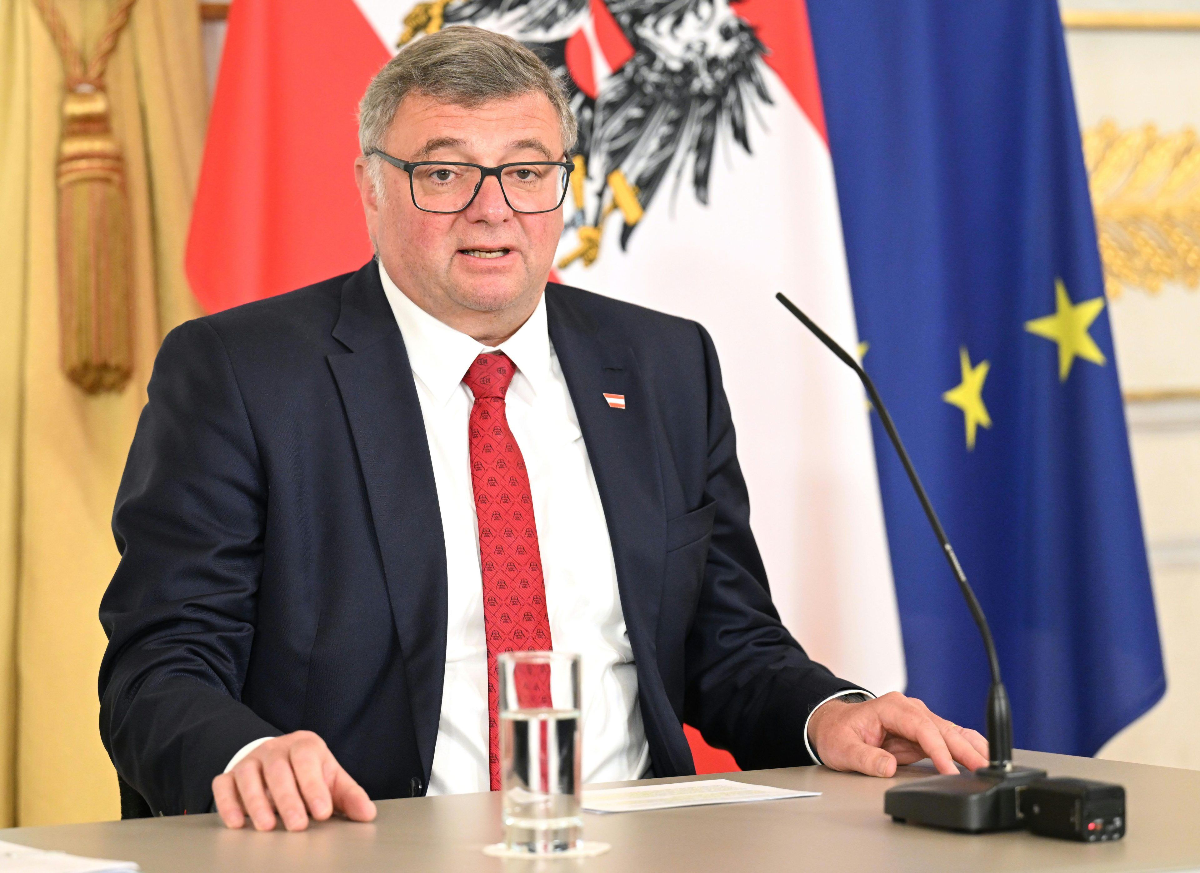 Staatssekretär Jörg Leichtfried (SPÖ) am Mittwoch, 6. Mai 2026, anl. einer Sitzung des Ministerrats im Bundeskanzleramt in Wien.