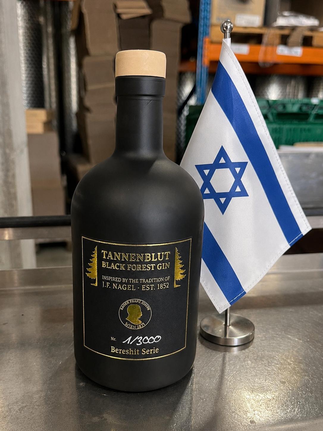 Einzelflasche Nr. 1/3000: Flasche Nr. 1 von 3.000 – die teuerste der Serie kostet 77.000 Euro.