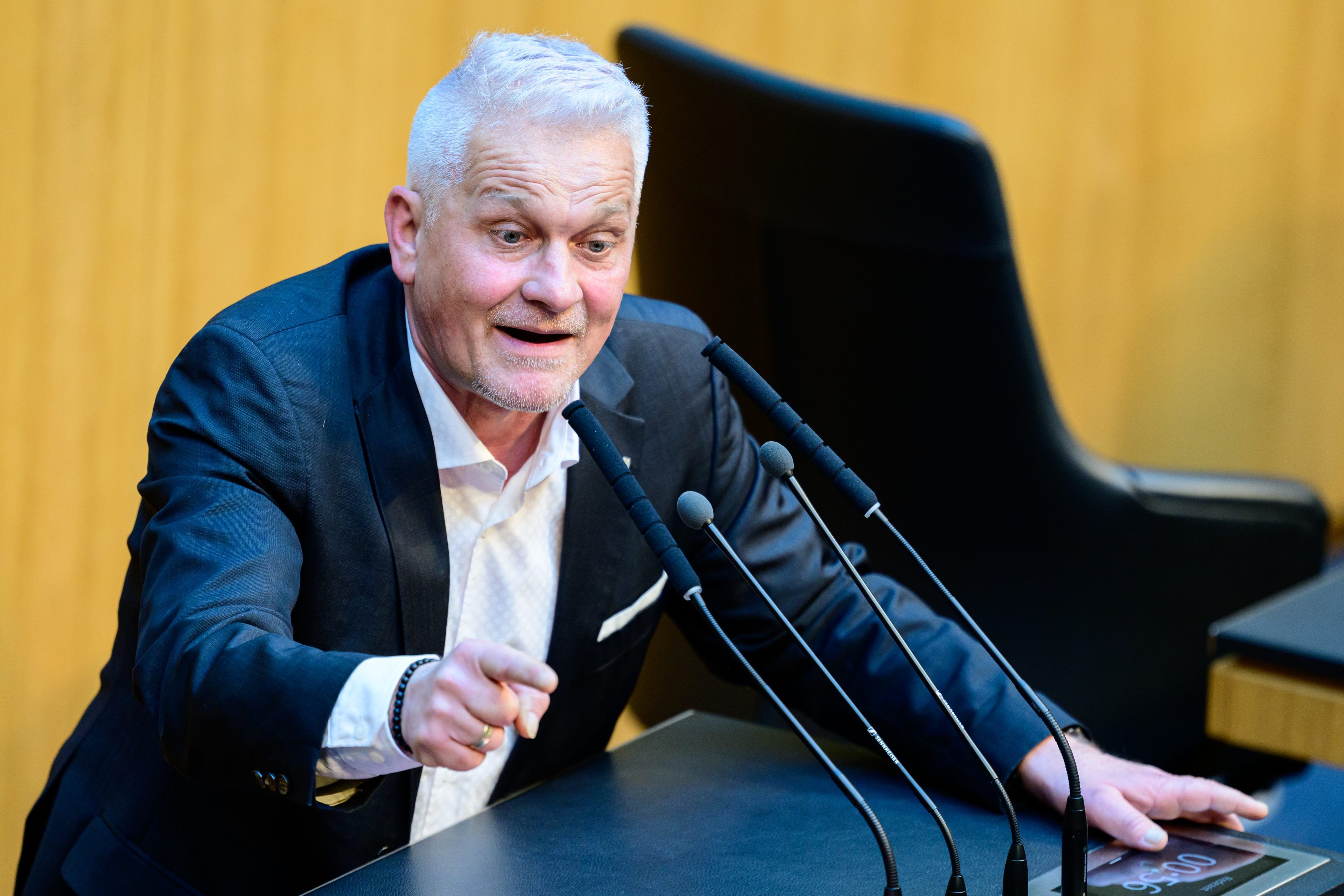 Christian Lausch (FPÖ) im Rahmen einer Sitzung des Nationalrates im Parlament.