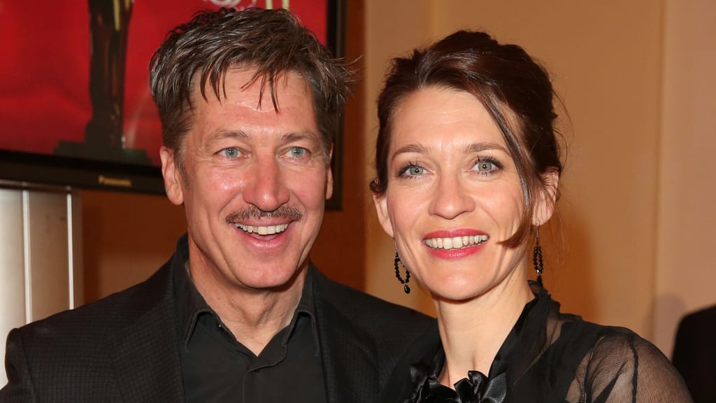 Nach Quad-Unfall: Erster Auftritt von Julia und Tobias Moretti - lifestyle - exxpress Nachrichten