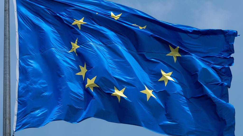 Österreicher stinksauer: Teuerung wichtigstes Thema für EU-Wahl - politik - exxpress Nachrichten