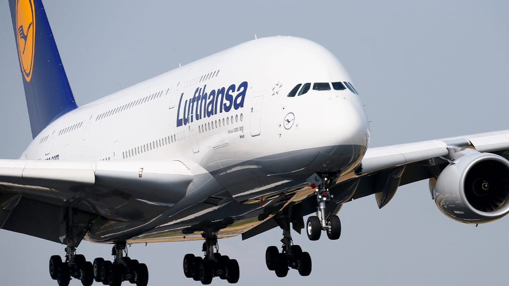 "Hustete plötzlich literweise Blut": Deutscher (63) stirbt bei Horror-Flug - news - exxpress Nachrichten