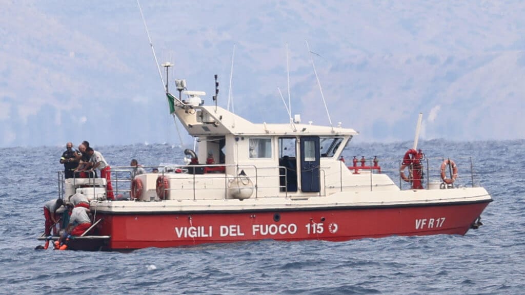 Schiffsunglück vor Palermo: Zwei Crewmitglieder im Fokus der Ermittler - news - exxpress Nachrichten