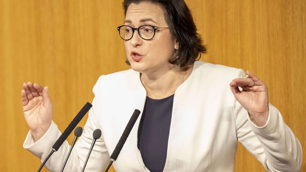 Nach Gender-Gaga: Jetzt rumort’s in der ÖVP! - politik - exxpress Nachrichten