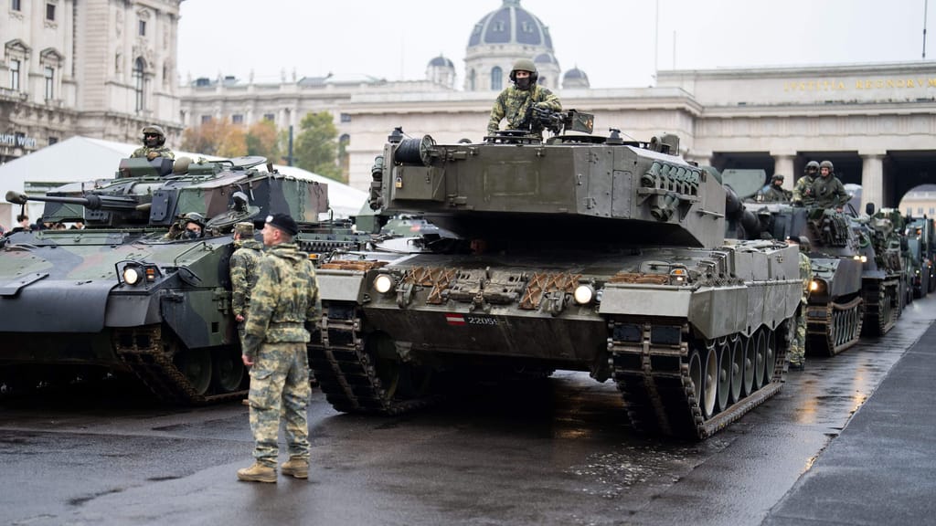 Nationalfeiertag in Österreich: Bundesheer, Parlament und Regierung öffnen ihre Tore - news - exxpress Nachrichten