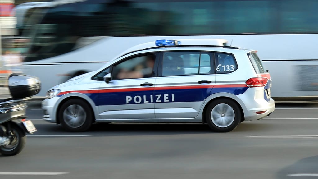 Drogeneinfluss: Mann lieferte sich Verfolgungsjagd mit Polizei - news - exxpress Nachrichten
