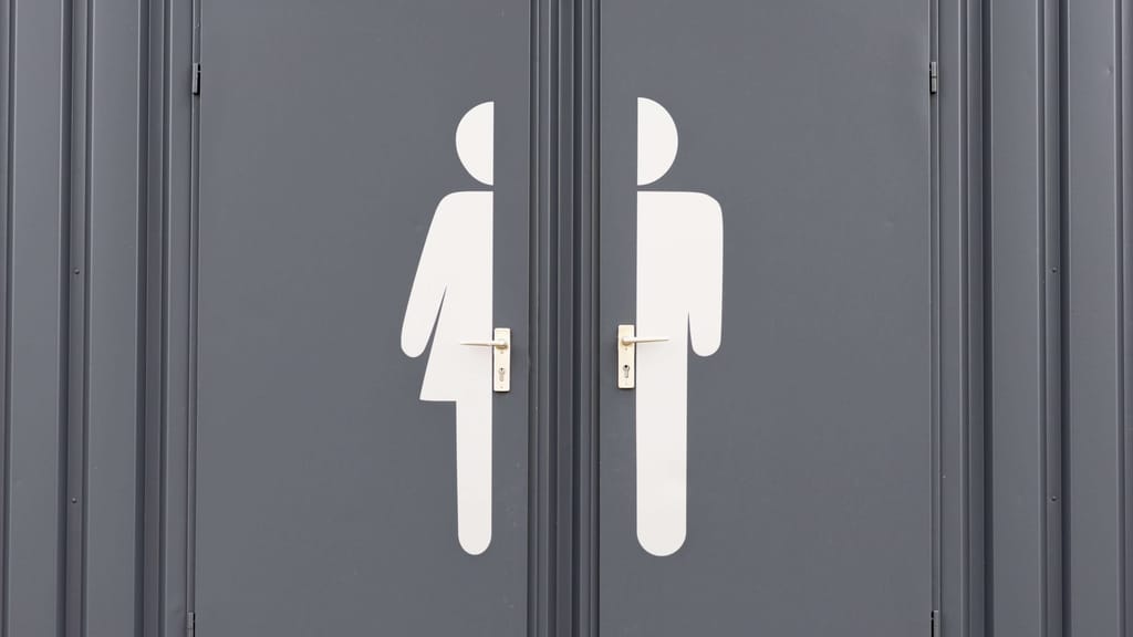 US-Republikaner untersagt Transfrau den Zutritt zur Damentoilette - politik - exxpress Nachrichten