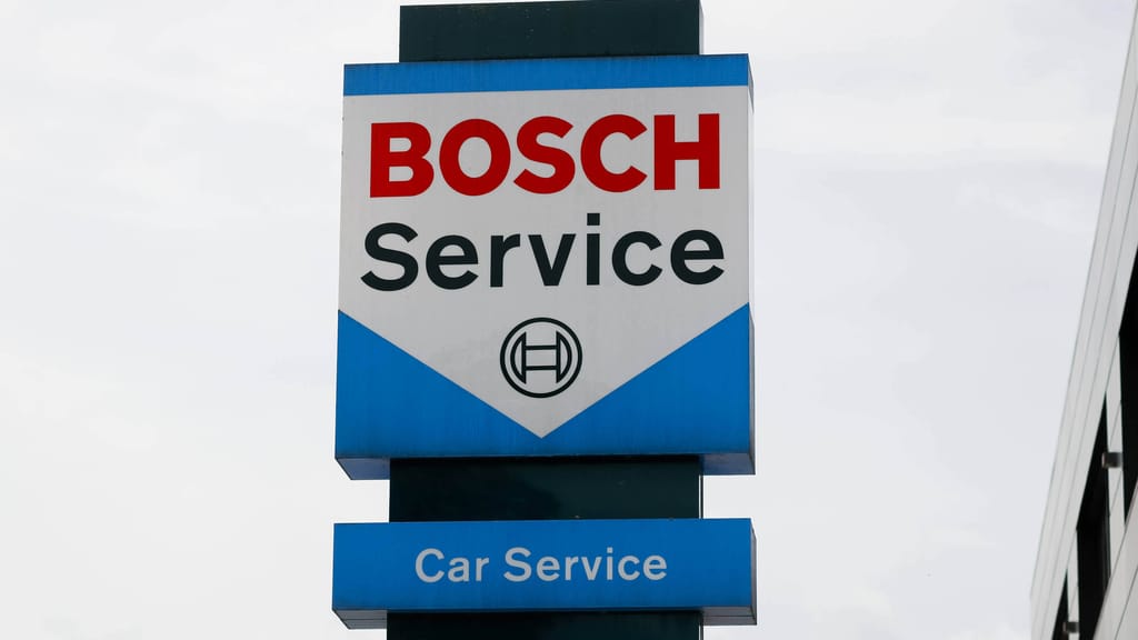 Autozulieferer Bosch baut weitere 3.500 Stellen ab - economy - exxpress Nachrichten