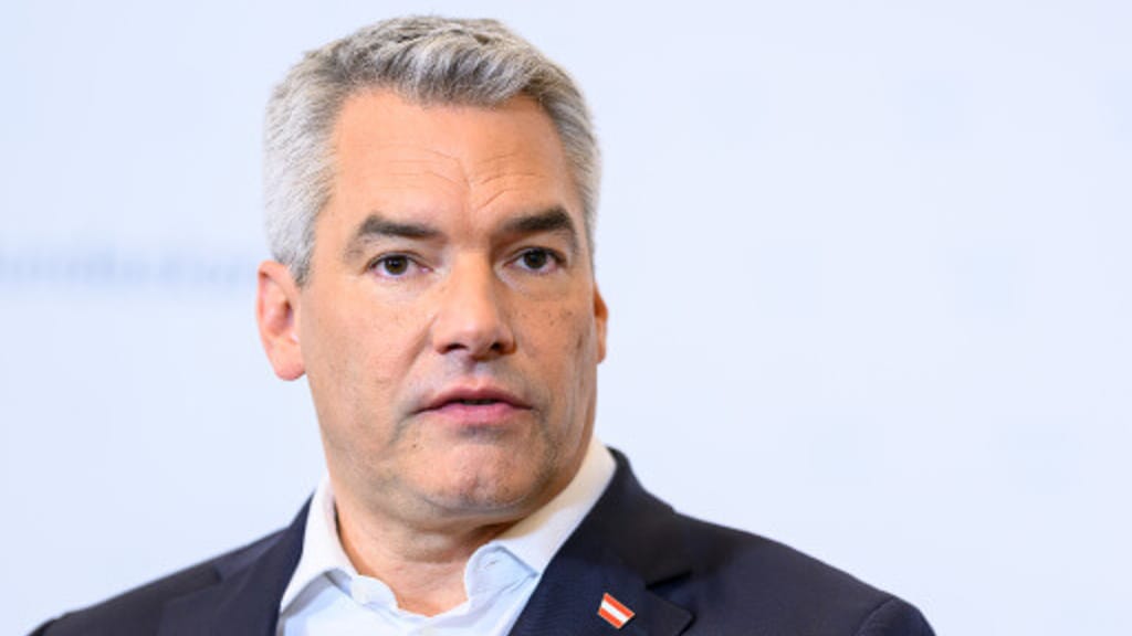 Nach Wahl-Debakel: Karl Nehammer gerät unter Druck - politik - exxpress Nachrichten