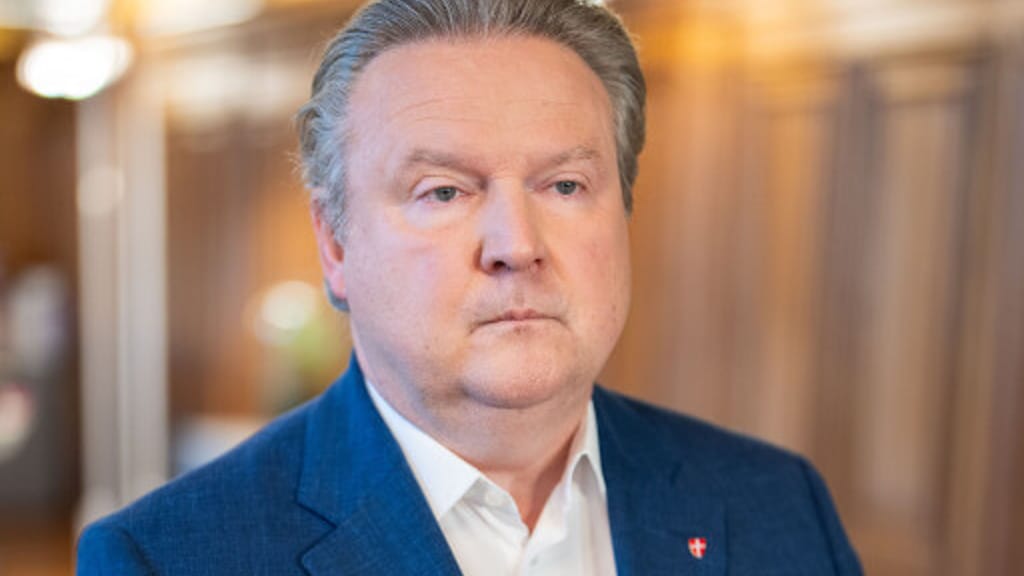 „Lockvogel“: Mehr als die Hälfte der Asylberechtigten zieht nach Wien - politik - exxpress Nachrichten