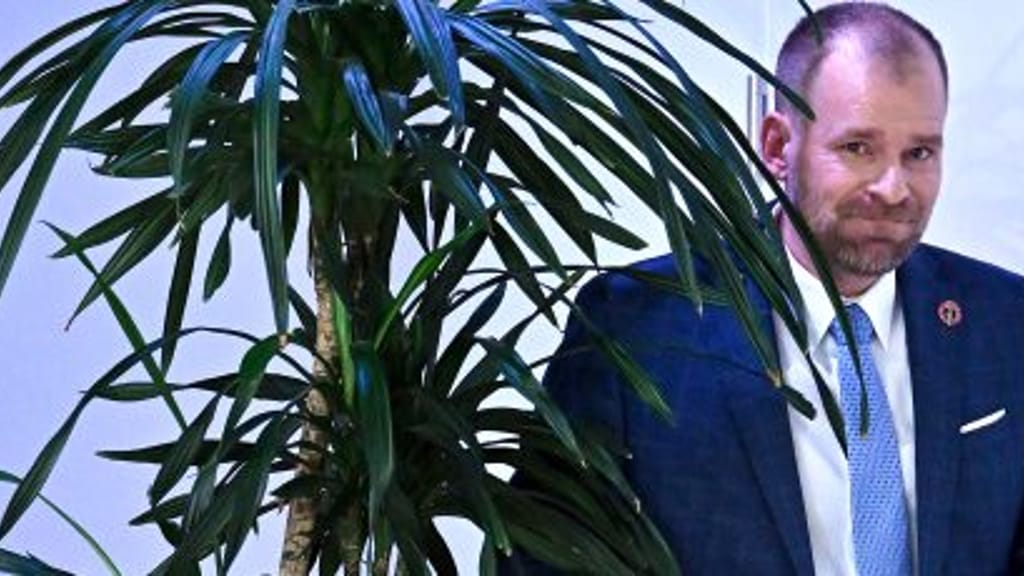 "Stelle Kampagne ein" – Rudi Fußi sorgt für Überraschung - politik - exxpress Nachrichten