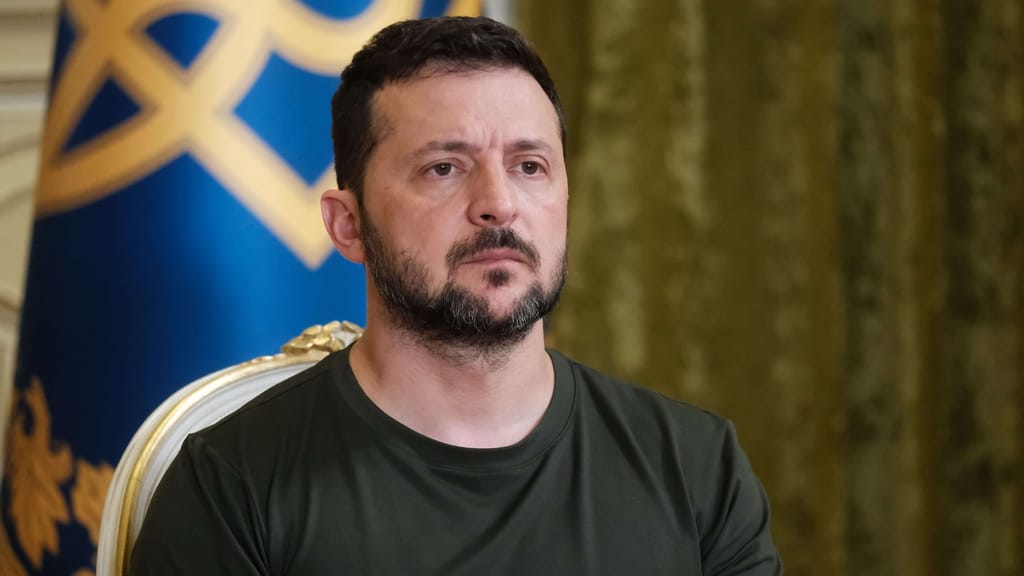 Selenskyj fordert Verstärkung der Ostfront: „Der Schlüssel sind Langstreckenwaffen“ - politik - exxpress Nachrichten