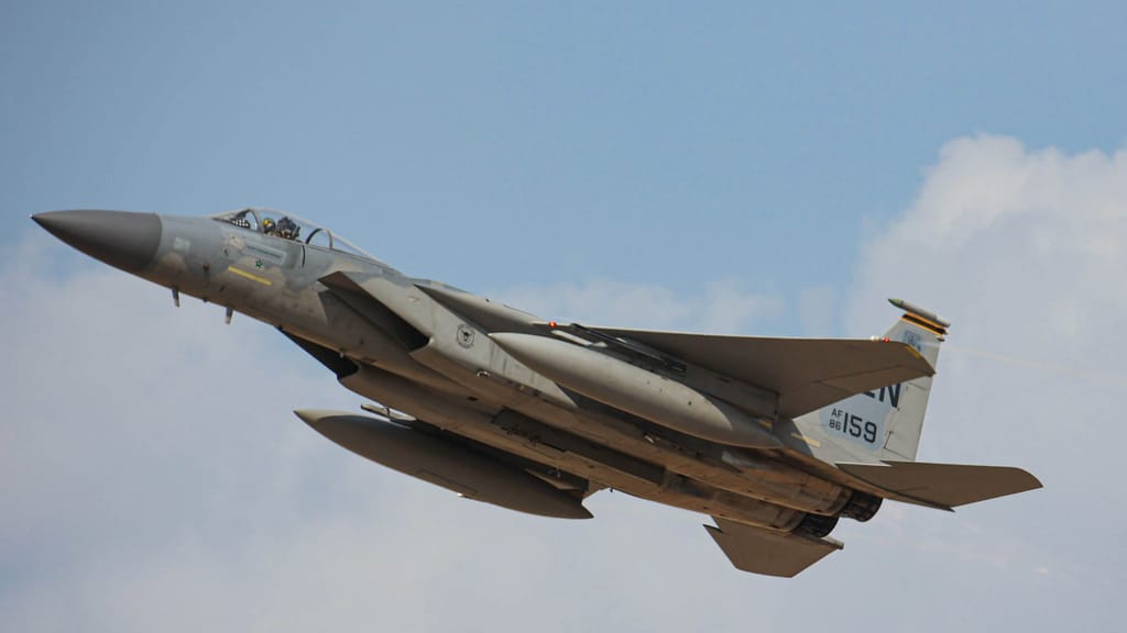 Großoffensive in Syrien: US-Luftwaffe greift dutzende IS-Ziele an - politik - exxpress Nachrichten