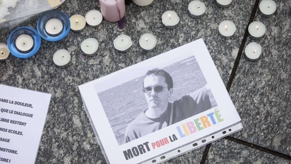 Die Akte Anzorov: Samuel-Paty-Mörder chattete mit Syrien-Islamisten - news - exxpress Nachrichten