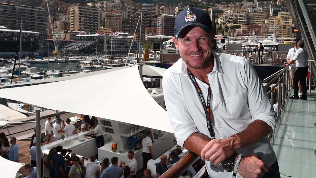 "Mohrenköpfe"-Posting: Felix Baumgartner sorgt für Aufregung - lifestyle - exxpress Nachrichten