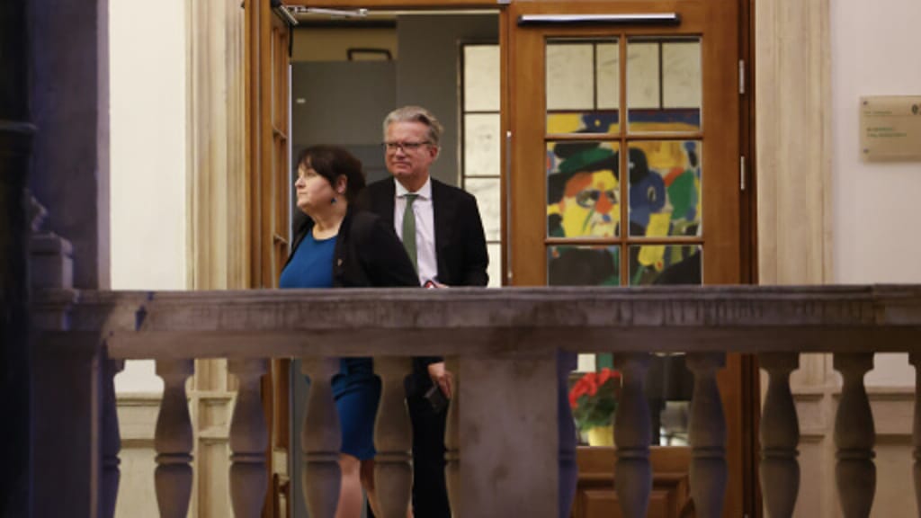 Neuer ÖVP-Chef in der Steiermark: Manuela Khom übernimmt nach Drexlers Rücktritt - politik - exxpress Nachrichten
