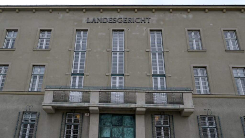 Jugendlichen mit Gürtel attackiert: Afghane steht vor Gericht - news - exxpress Nachrichten