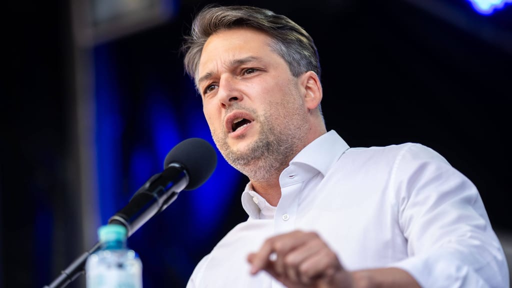 Transgender-Skandal: Nepp fordert Konsequenzen für ÖVP-nahen ORF-Kindergarten - politik - exxpress Nachrichten