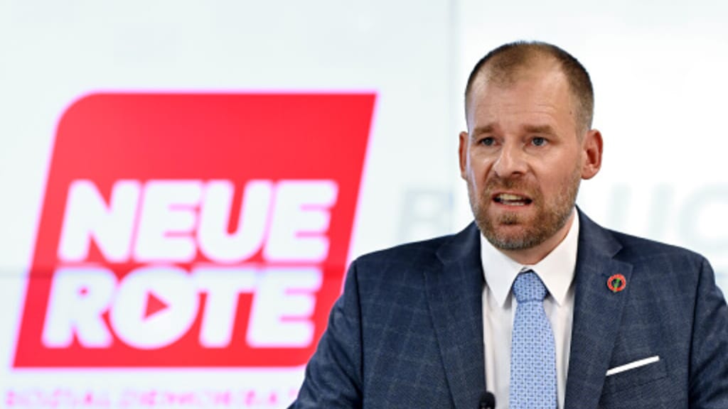 „SPÖ ist pleite und von Korruption zerfressen“ – Rudi Fußi rechnet mit Babler und SP-Spitze ab - politik - exxpress Nachri...