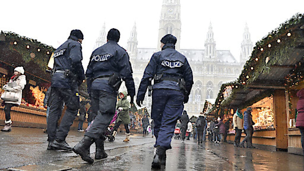 Wiener Christkindlmarkt: Droht hier eine Katastrophe wie in Magdeburg? - news - exxpress Nachrichten