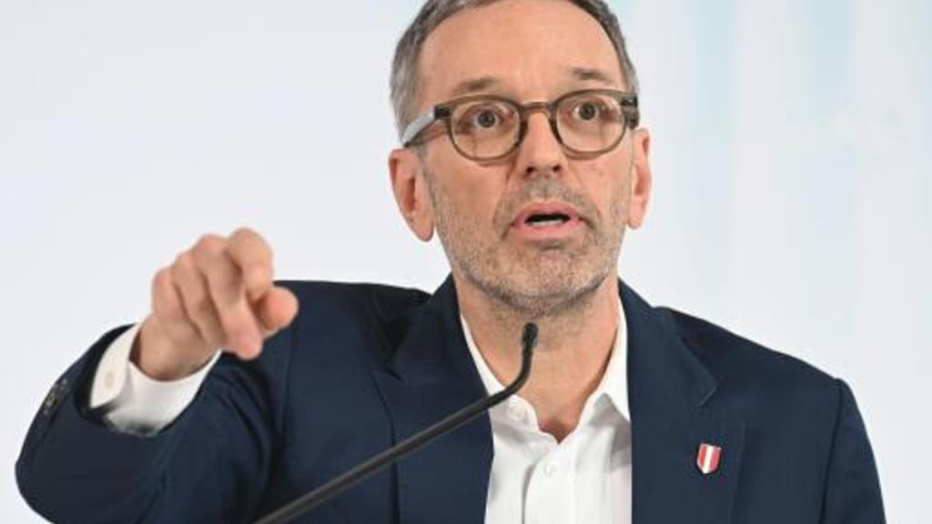Nach Ampel-Aus: Kickl fordert Nehammer zum Rücktritt auf - politik - exxpress Nachrichten