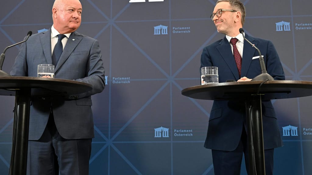Erster Erfolg für Blau-Schwarz: Kein EU-Defizitverfahren gegen Österreich - politik - exxpress Nachrichten