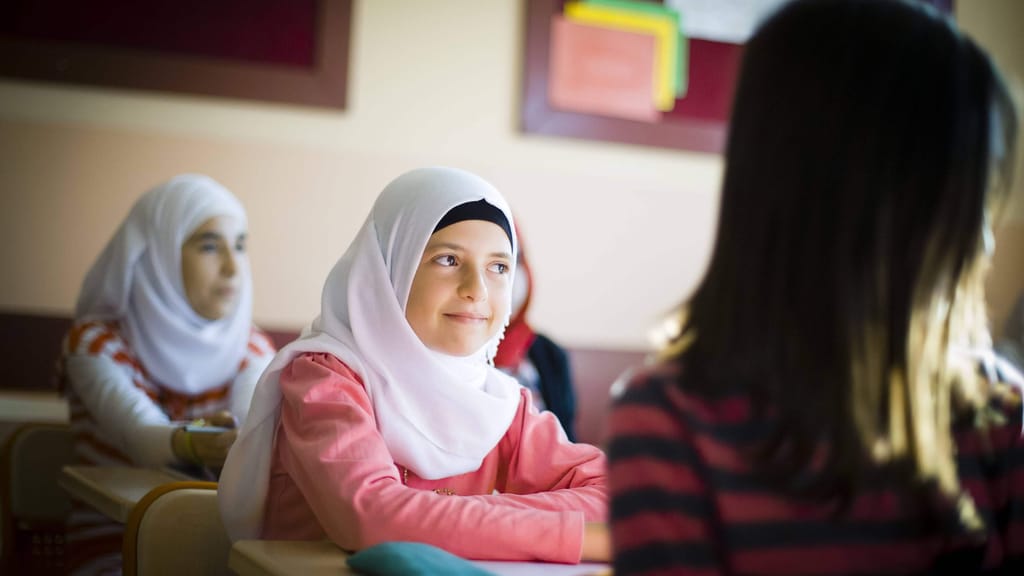 FPÖ: Familienbeihilfe nur bei Deutschkenntnissen – „Sprachturbo“ durch Sanktionen - politik - exxpress Nachrichten