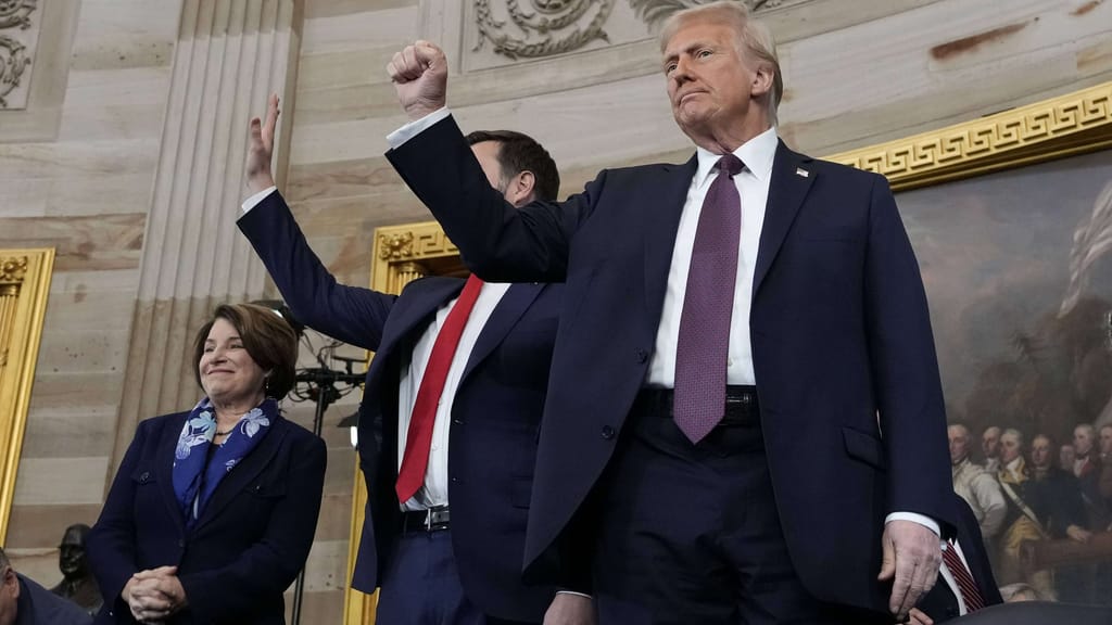 Präsident Trump: "Alle illegalen Einreisen werden sofort gestoppt" - politik - exxpress Nachrichten