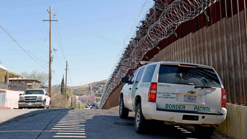 Neue Unterkünfte: Mexiko bereitet sich auf US-Abschiebungen vor - politik - exxpress Nachrichten