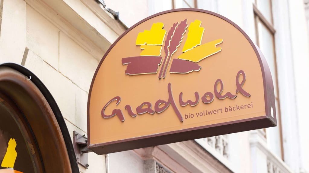 Traditionsbäckerei Gradwohl backt kleinere Brötchen: Viele Filialen werden geschlossen - economy - exxpress Nachrichten