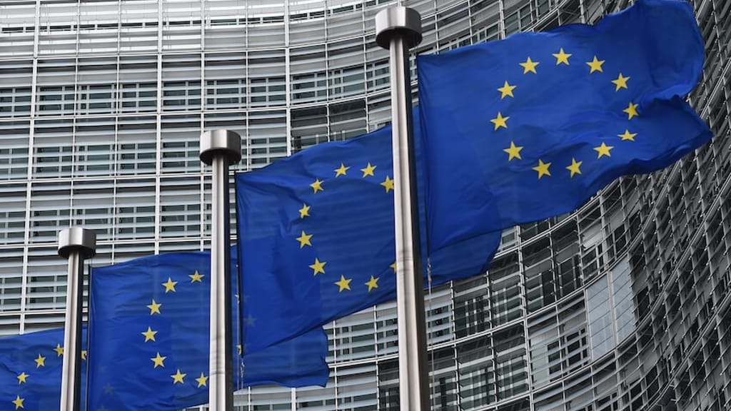 EU leitet Verfahren gegen Österreich ein: Zu wenig Frauen in Führungspositionen - politik - exxpress Nachrichten