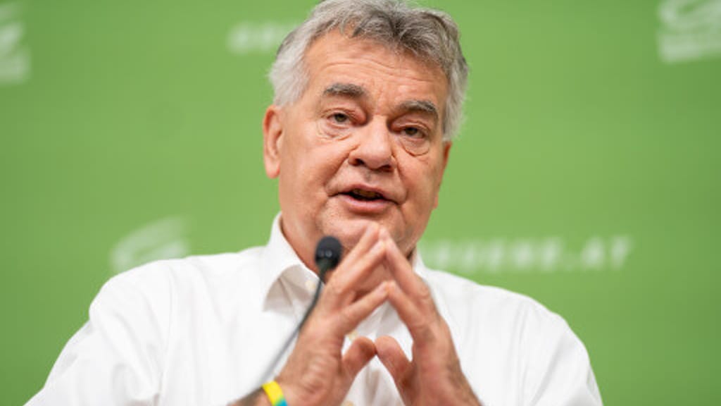 Aus Angst vor Blau-Schwarz: Grünen-Chef Kogler wirbt offen für die Ampel - politik - exxpress Nachrichten